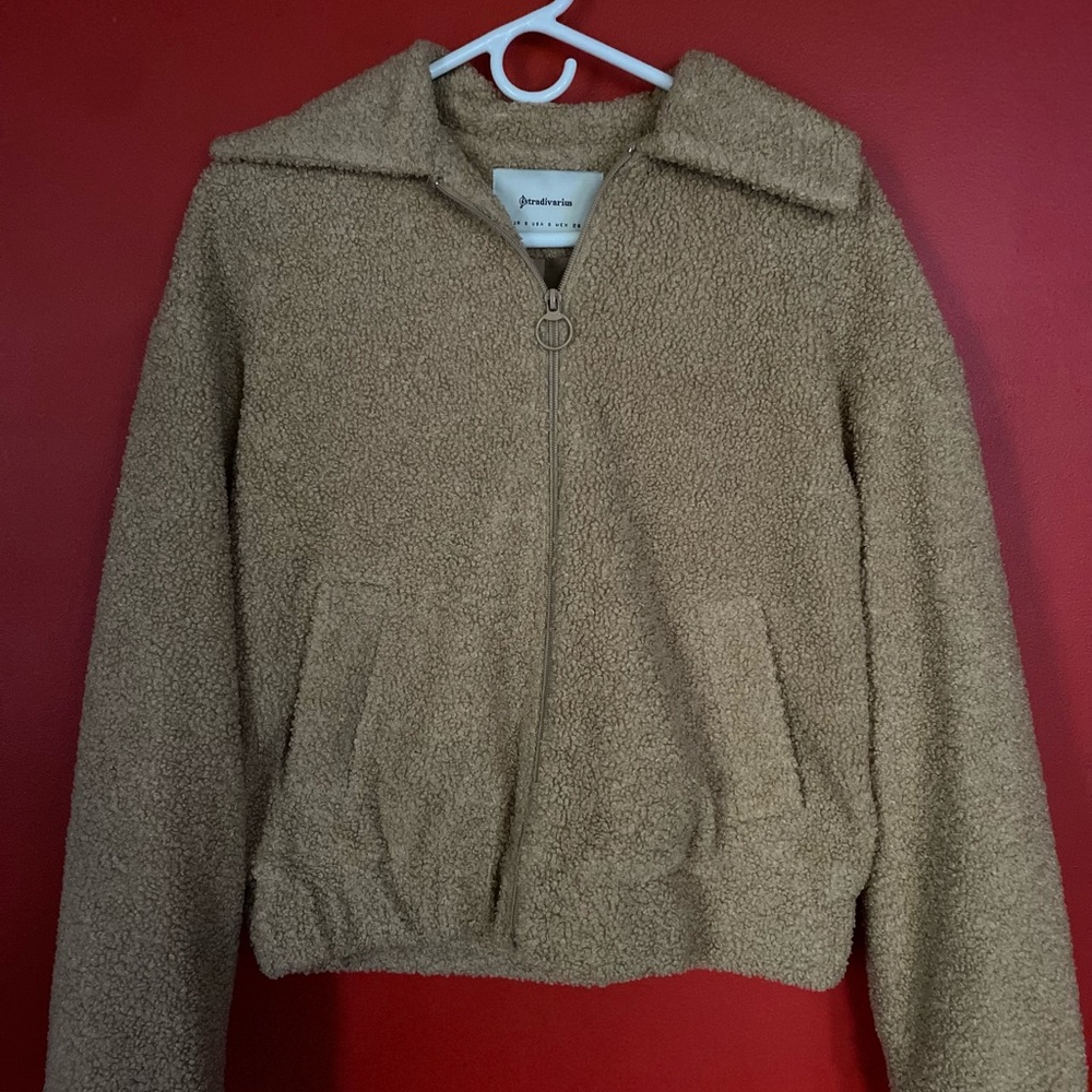 STRADIVARIUS, S